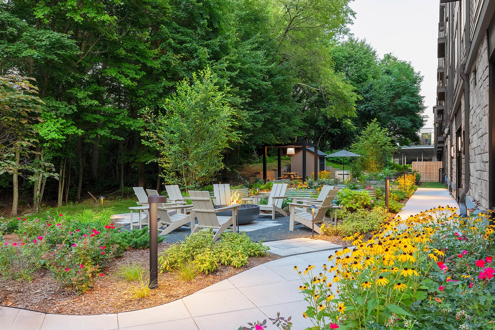 All the comforts of luxury living lawn chairs around fire pit